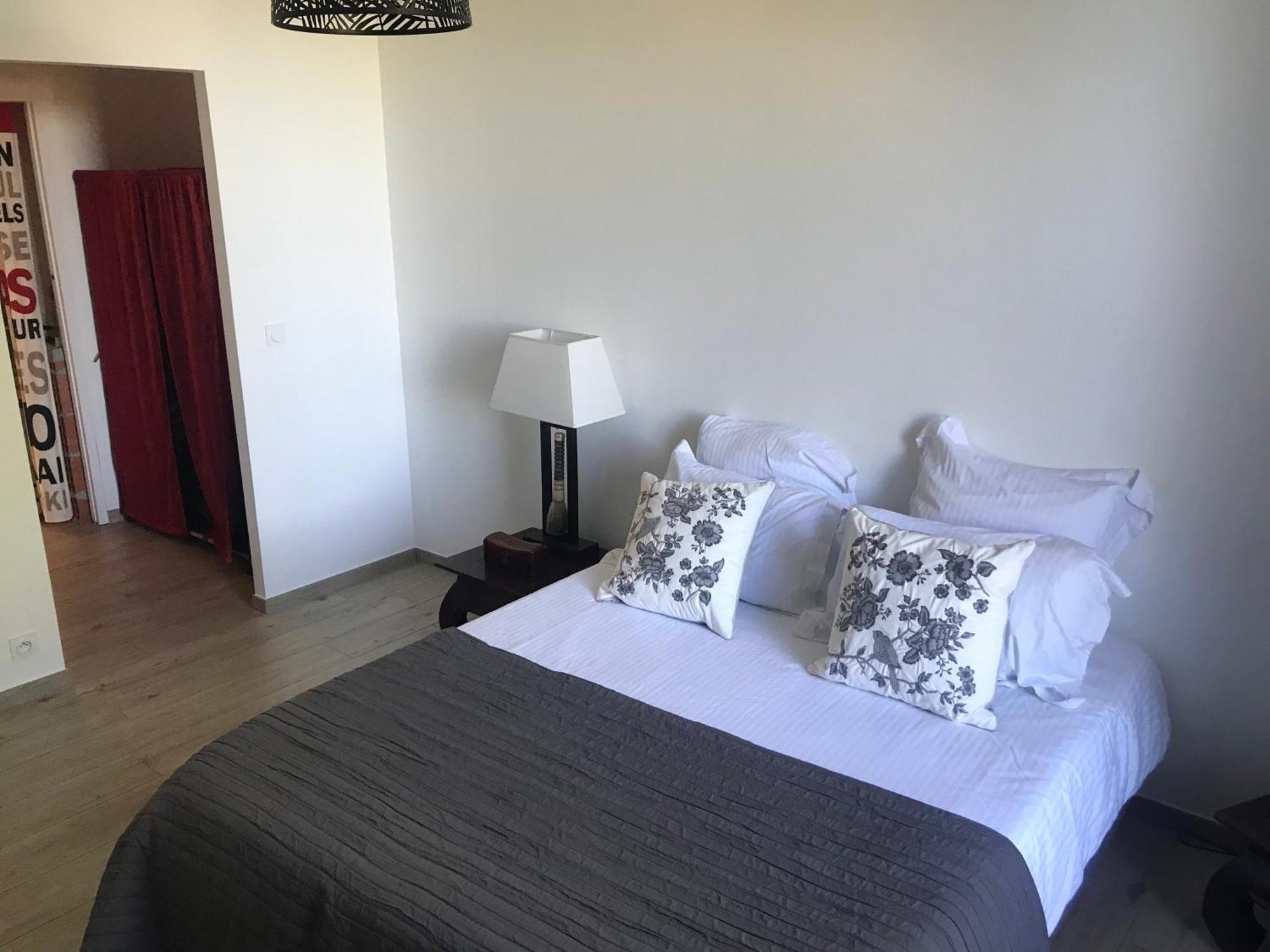 L Ostalada Hotel Roquefort-des-Corbières Екстериор снимка